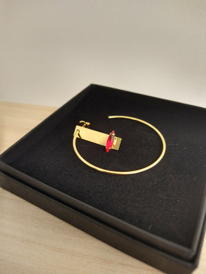 Pair Gold-Plated Brass Open Hoop Earrings with Red or Green Crystal