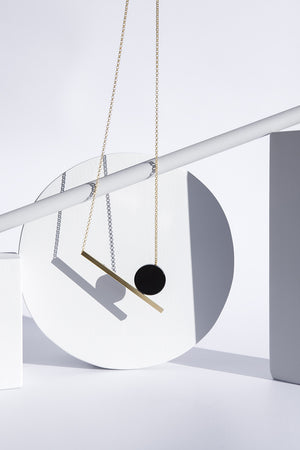 Minimal and gemetric gold plated necklace